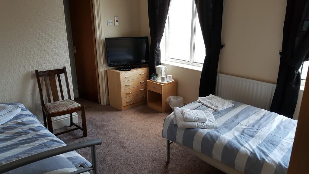 The Lodge Guest Accommodation Barrow-in-Furness Exteriér fotografie