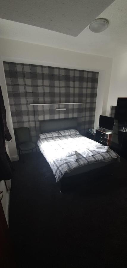 The Lodge Guest Accommodation Barrow-in-Furness Exteriér fotografie